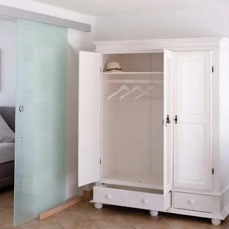 Apartment 2 *