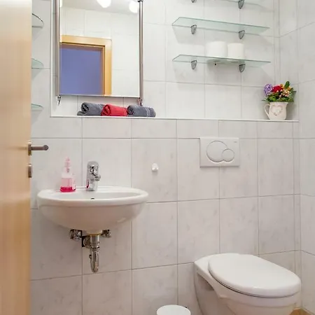 Apartment 2 *